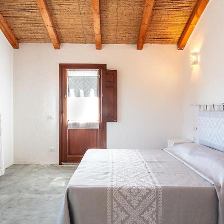Casa Vacanza Stazzu Saiacciu ปาเลา ภายนอก รูปภาพ